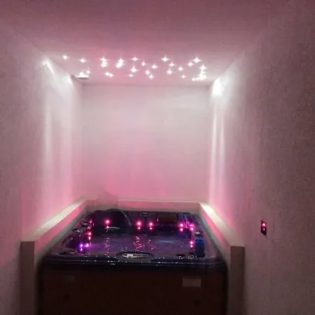 Sirava Apartman S Jacuzzi * Kaluža